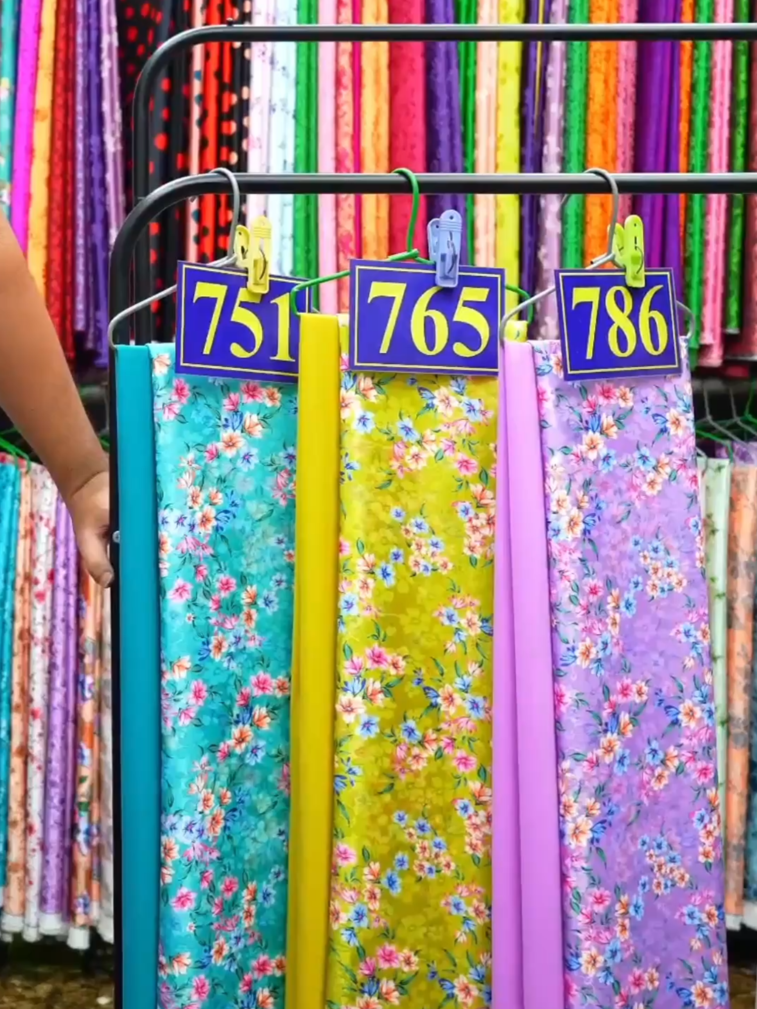 Gấm Thượng Uyển #mayaodai #u30 #vaigam #vaiaodai #thinhhanh #xuhuongtiktok #vải