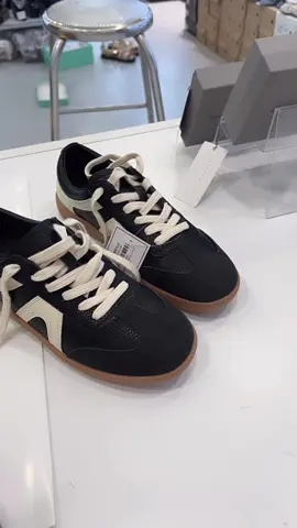 Quá xinhhh #shopgiaythuduc #shoes #giayxinhthuduc 