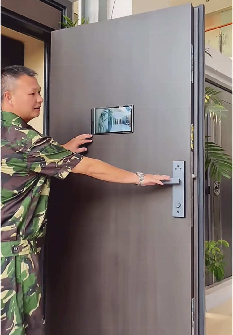 #doors #factory #door #wooddoor #securitydoor #yongkangdoor #fyp #fypシ゚ #foryou #foryoupage #manufactrer #sourcefactory #B2B #fireproofdoors #woodenddoors #customdoor #foruou #doordesign #supplier #chinadoor 