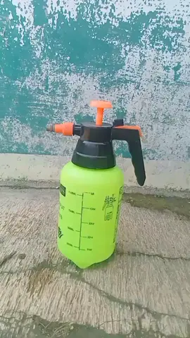 semprotan botol air
