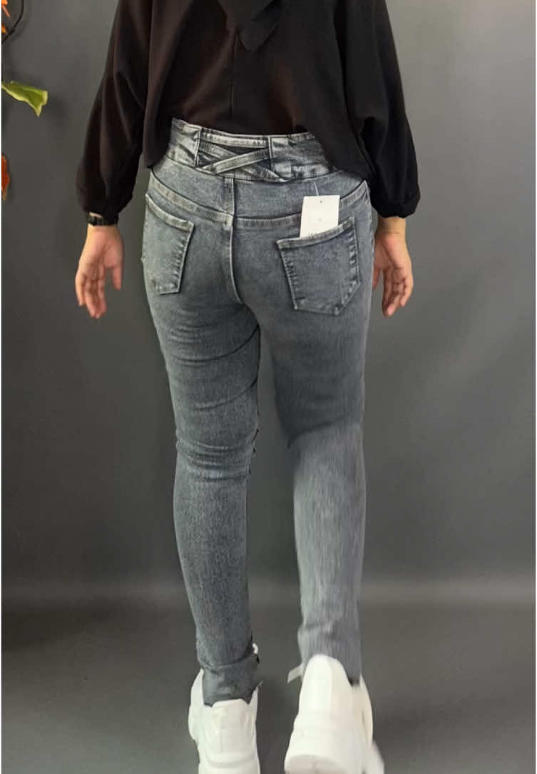 #celanamurah #celanajeans #outfitideas #fyp #xybca 