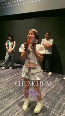 Tín Nguyễn được Đoàn Thế Vinh nhờ vả gửi lời đến khán giả trong cinetour phim Lật Mặt 8: Vòng Tay Nắng tại Nha Trang #ChumChum #BimatVbiz #Thegioimodels #Lattungvbiz #TiktokGiaiTri #Globalem #latmat8 #latmat #latmat8vongtaynang #vongtaynang #latmat8bychumchum #lyhaiminhha