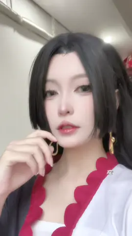 Dù có làm gì cũng sẽ được tha thứ 🙄  #boa #cosplay#cosepiece 