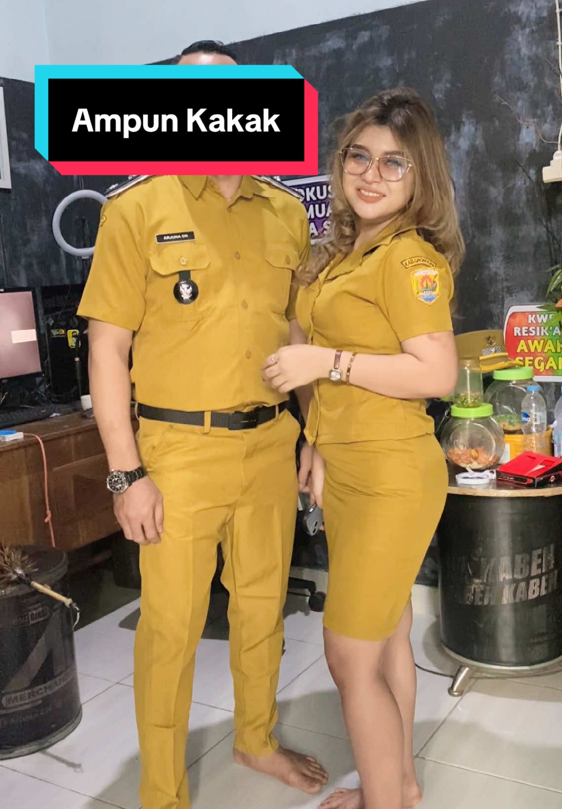 Bu Lurah Viral By @WongJowo #arjunacn #kawanarjuna #purwodadi #grobogan #lurahviral #paklurah #bulurah 