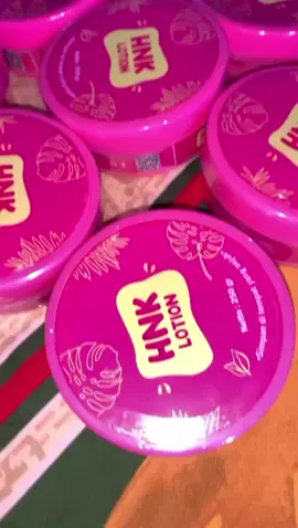 yang mau samaan sama hbkuu, sudah BPOM nah beb  so jangan di ragukan lagi💓 #HNK #Body #lotion  #kendarisulawesitenggara 