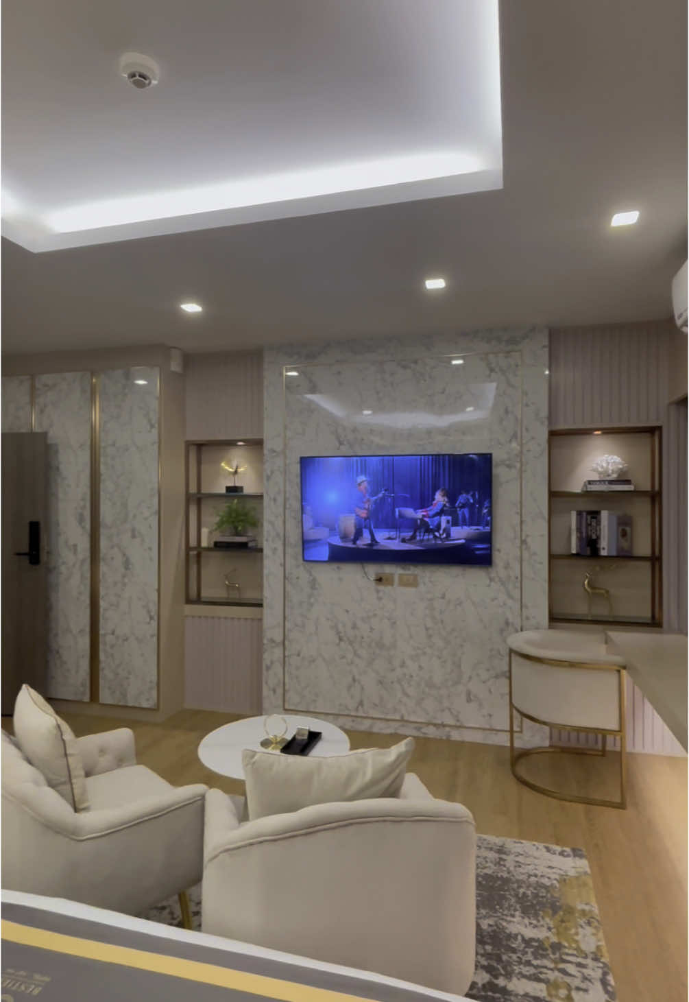 AM I DREAMING ? 💭  #BestierHotelHatyai #ที่พักหาดใหญ่ #รีวิวโรงแรม #CapCut 