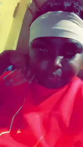 GI unnuh sumn fi mad u over u zeet😂