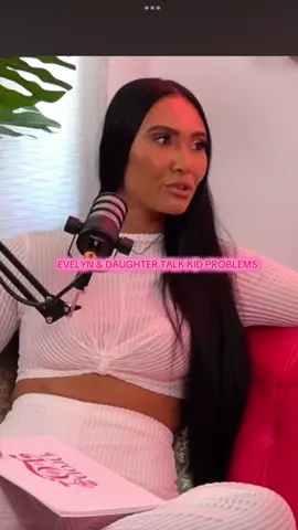 how many mommas just say no cause it just tooo much?! #podcast #podcastclips 