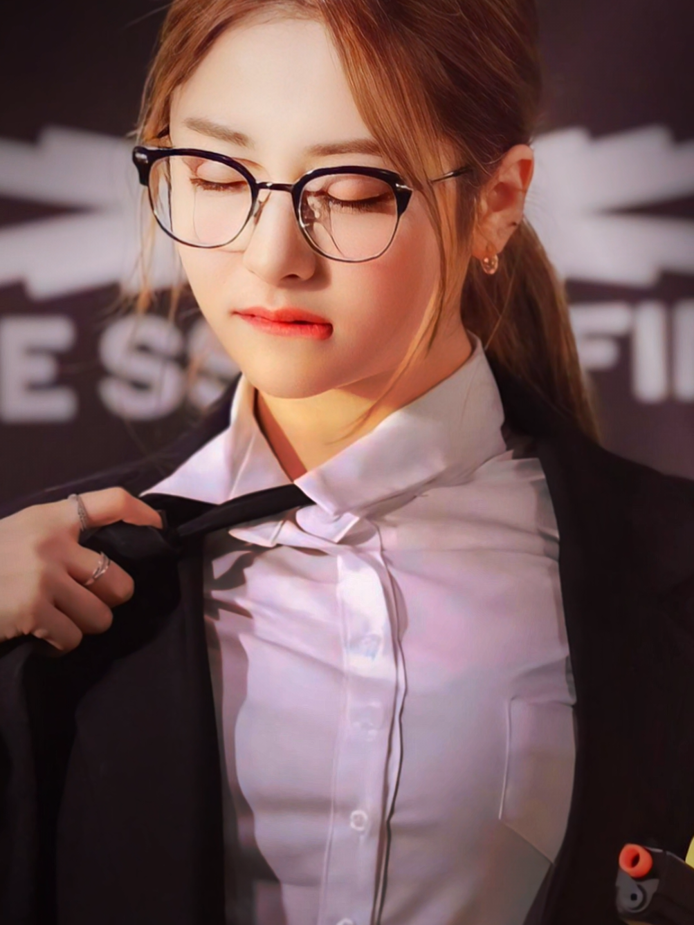 @JJ K-POP #request lagi bikin PPT 🗿☝️ Hastags : #yunjin #yunjinedit #yunjinlesserafim #lesserafim #lesserafimedit #lesserafimyunjin #idol #jj #kpop #foryou #fyp #jjkpop  Tags : @le_sserafim @gosweetind  Prst cr : @an_preset 