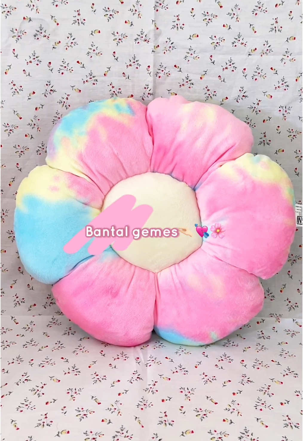Gemess bgt🤏🏻💞🌺🌸 #bantal #bantalbunga #bantalmurah #bantalaesthetic #bantalsofa 