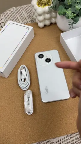 Unlocked Android Smartphone ❤️ #fuffiglobalstore #soyes #soyesphone #smartphone #androidphone #phone #telephone #cell #cellphone #mayaandjohn 5.14R3