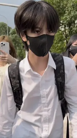 14.5.25 | Thanh niên tư liên với fan bị công ty đình chỉ luyện tập, đi học | #fyp #tfgiatocf4 #lyducdong #liyudong 