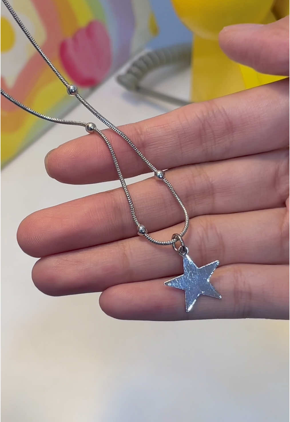 Kalung y2k satu ini emang cakep bgt!🌟#ohellowstudio #kalung #necklace 