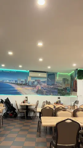 Chạy vòng vòng cũng kiếm ra quán hương vị quê tôi😋🥰😍 Bánh bèo nóng và nem phần nha trang😋 ăn cũng hơi giống nha trang mình bán😋1 mình cân hết 2 dĩa🤭 #xuhuong #xuhuongtiktok #xybca #cuocsonguc🇦🇺 #sydney #nguoiconxaxu #cuocsongthuongngay 