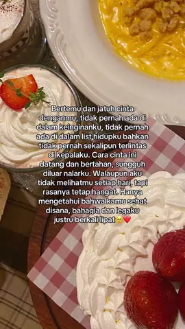 Meskipun tidak tau nantinya semesta akan menyatukan atau justru menjauhkan kita. Apapun itu, yang pasti, semoga dimanapun kamu berada, Allah jaga kamu dengan keadaan sehat dan bahagia ya❣️ 
