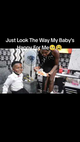 unlike some of you!mshindwe katika jina la yesu kristo😏#birthday #couplegoals #tiktokviral #tiktokviral #familytime 