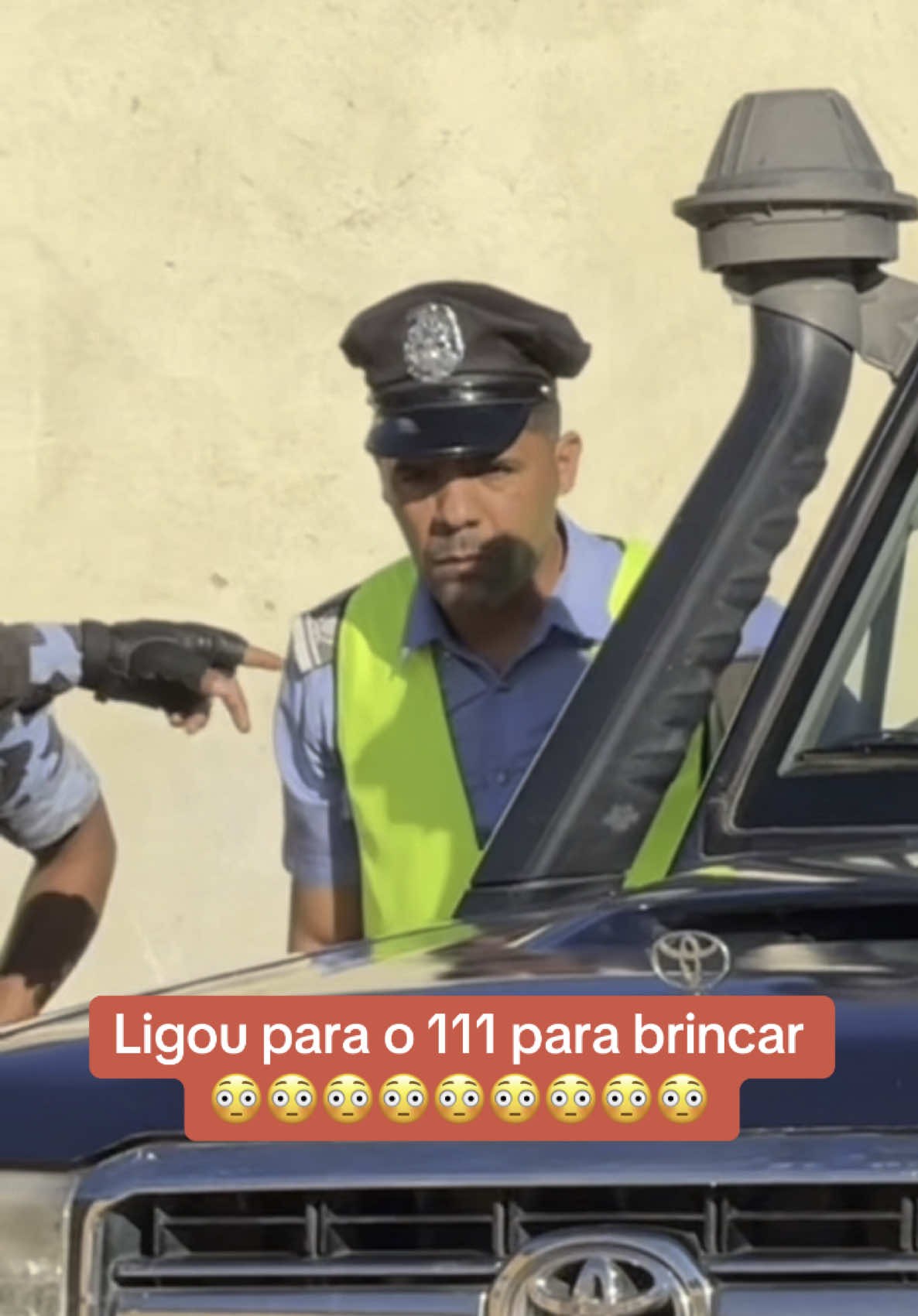 Ligou para o 111 para brincar  😳😳😳😳😳😳😳😳😳