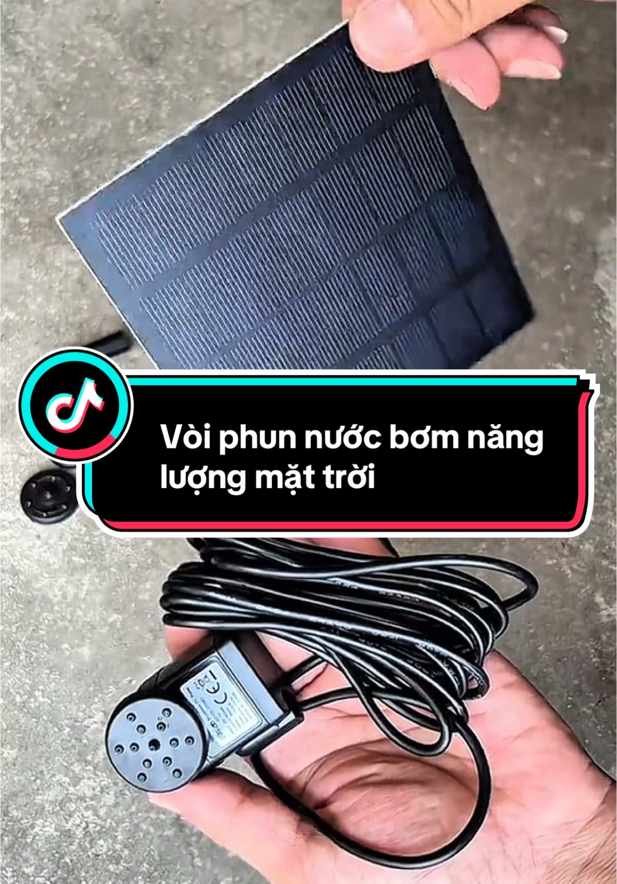 Vòi phun nước bơm năng lượng mặt trời #dodungtienich #voiphunnuocnangluongmattroi #xuhuong 