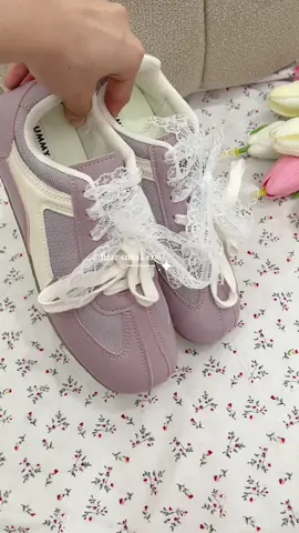 Lilac sneakers ! #lilac #sepatusneakers #shoesrecommendation #sepatucewek #shoesrecommendation 