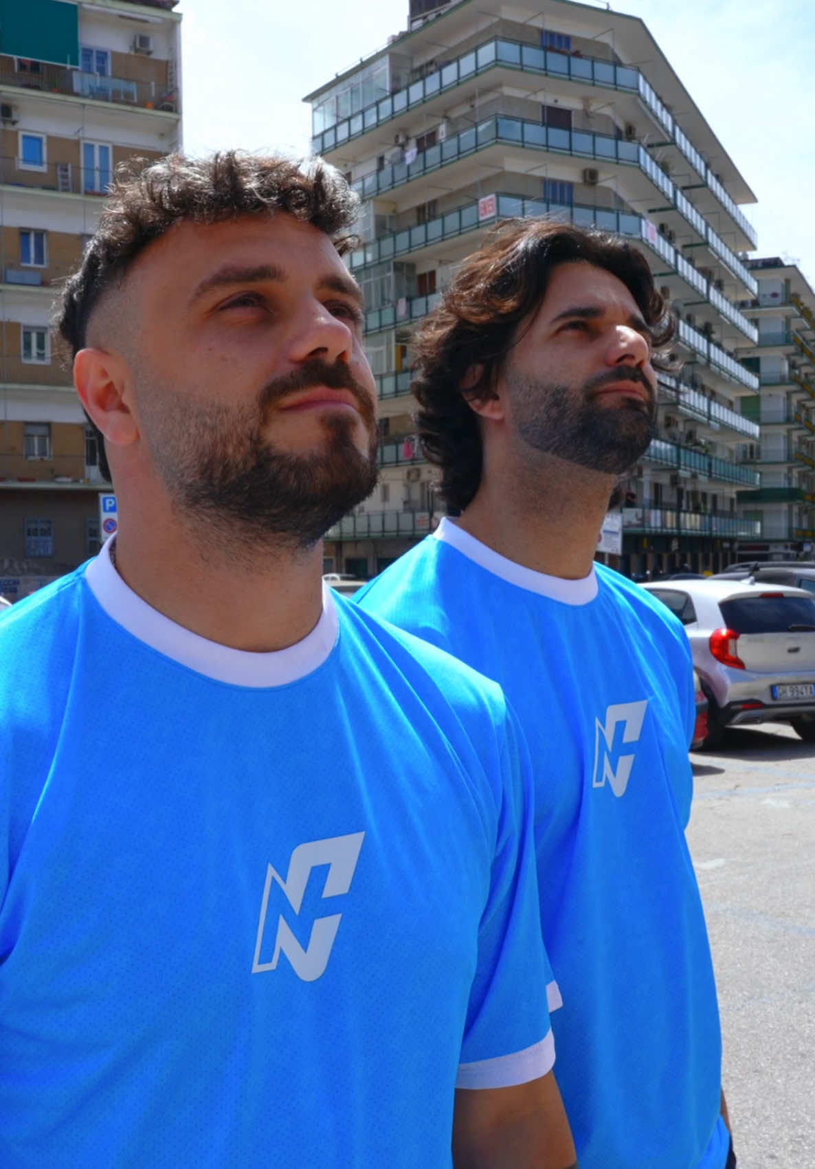 Il 27 maggio alle ore 18:30 il @Napoli Creators scende in campo allo Stadio Diego Armando Maradona…È L’OCCASIONE DELLA NOSTRA VITA!!! 💙 🏟️ Stadio Diego Armando Maradona 📆 27 Maggio – ore 18:30 🎟️ È tutto pronto… manchi solo tu! Vieni a sostenerci dal vivo e vivi con noi un’esperienza unica, il ricavato sarà devoluto in beneficenza all’Ospedale Pediatrico Santobono ⚽️🔥 📲 Biglietti disponibili: 🔗 Link sulla pagina @ilderbydeicampioni  📞 Info & prenotazioni: 339 35 87 844 📍 Anche presso Via Filippo Illuminato 11 – Fuorigrotta