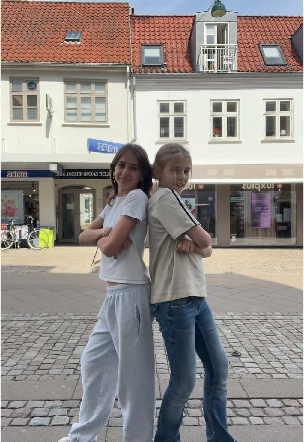 Lejrskoleeee♥️ #fyp #roskilde #scandinavia #goviral #lejrskole #elsker #makemefamous #blowup? 