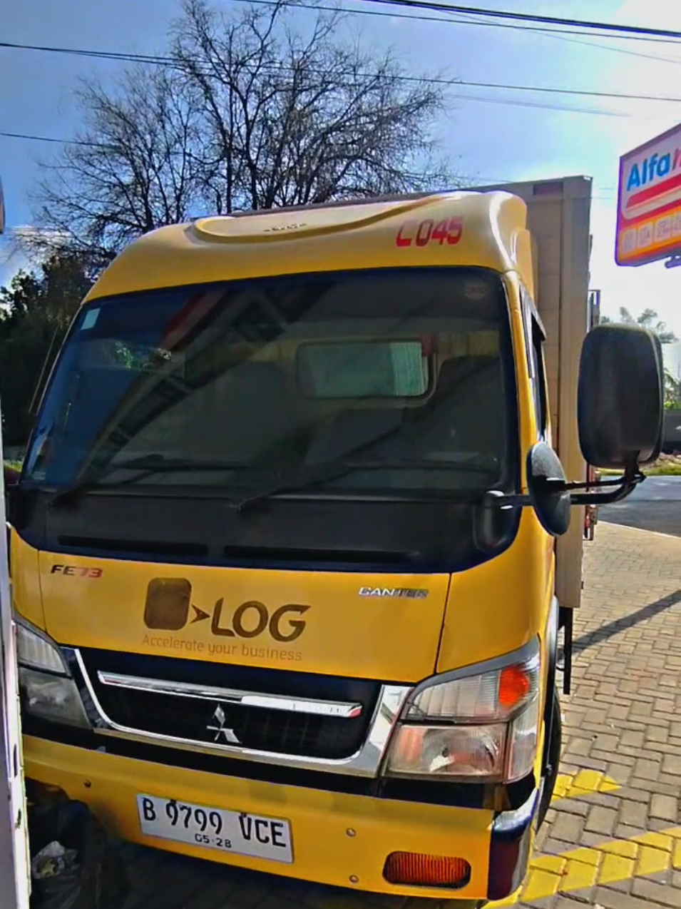 #CapCut ☺ #fypシ゚ #fyppppppppppppppppppppppp #storydriver #pejuangritase #xyzbca #kuriralfamart #driveralfamart #sopirtrukpunyacerita #boxbalap 