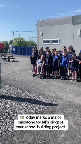 🏫Today marks a major milestone for NI’s biggest ever school building project.  4K student from 6 different schools will be at taught at Strule Shared Education Campus in Omagh. 🪏Ministers including Michelle O’Neill Emma Little-Pengelly  and Paul Givan attended a special sod cutting ceremony. 