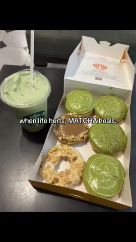 will forever be a match lover 🫶🏻💚 #fyp #4u #matcha #matchalover #greentea #donuts #jco #sb 