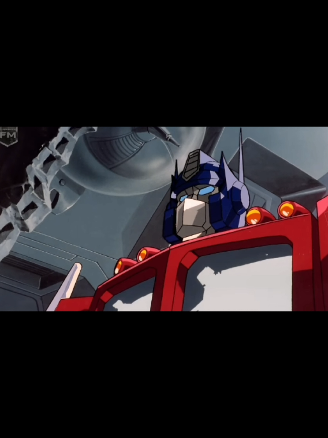 Replying to @photohunter1909  #fyp #fypシ #optimusprime #transformers #foryoupage #peytonparrish #badass #fight #vs #battle #beaman 