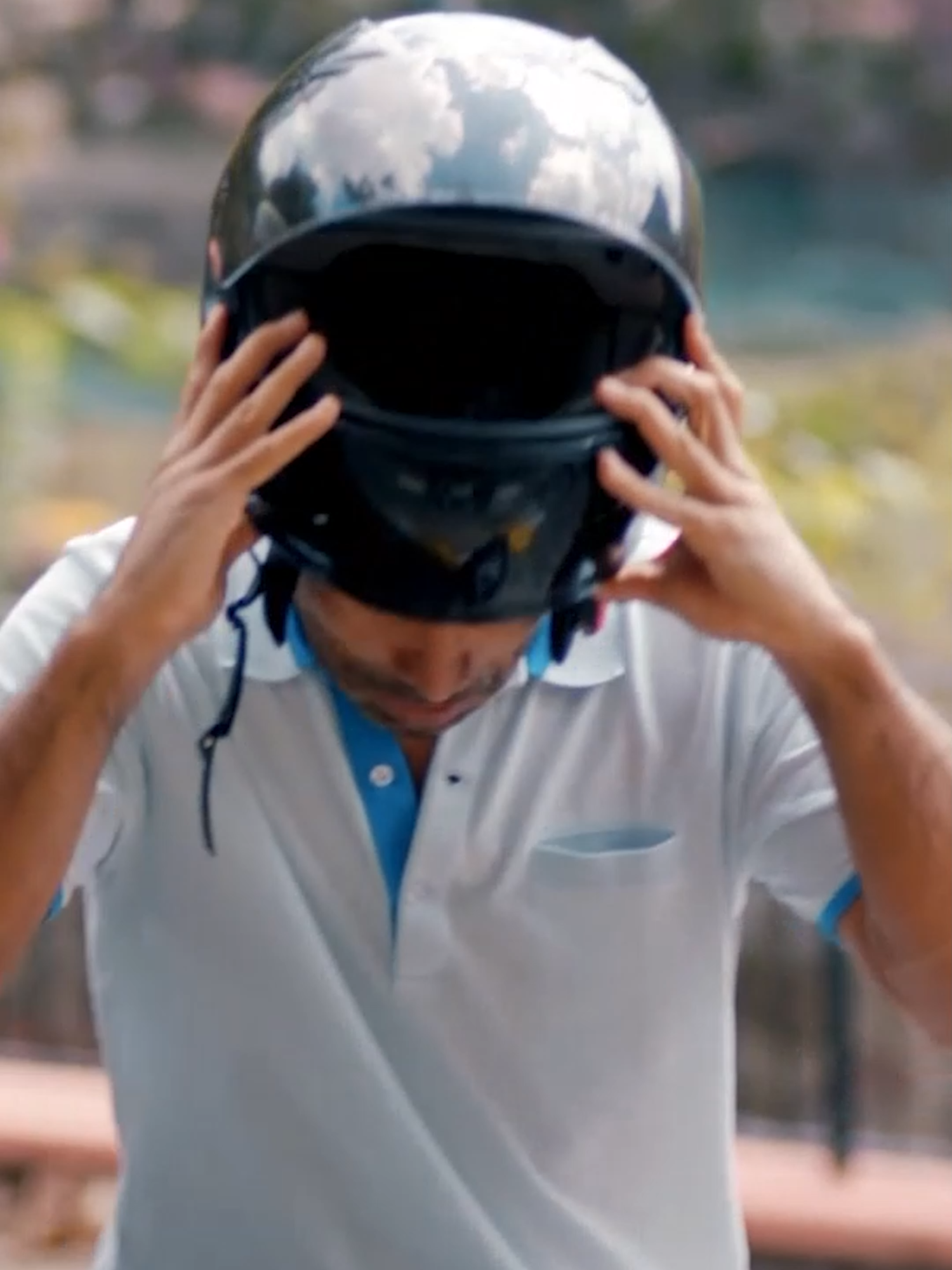 😂،لما تشوف صاحبك الفلتان يوم الجمعة  شاهدوا مسلسل السحلية على قناتنا على اليوتيوب | #WhattoWatch #turkishseries #SeriesToWatch #السحلية