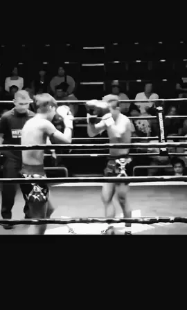 #موي_تاي_🥊🖤 #موي_تاي #فنون_قتالية👊 #مايك_تايسون #ملاكم #boxing #فنون_الدفاع_عن_النفس #بغداد 