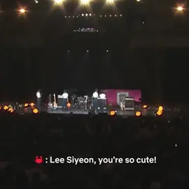 siyeon is kawaii and she knows it #QWER #CHODAN #MAGENTA #HINA #SIYEON #SIYOMING #쵸단 #마젠타 #히나 #냥뇽녕냥 #시연 #시요밍 #しよみん #큐떱 #ㅋㄸ #fyp 
