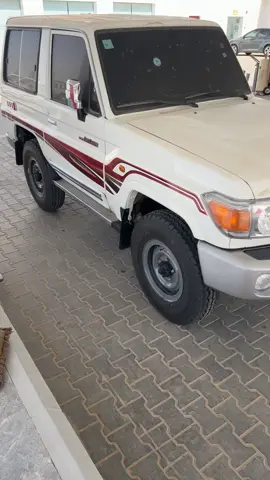 مركب الشيوخ☝🏻😎.#القصيم #بريده #اكسبلور #ربع #بريمي #2016 #الدفعة_الثالثة #ابيض #عثمان 