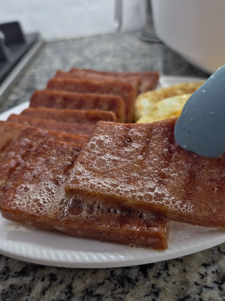 nakahanap din.. #dongwon #luncheonmeat #viral #trending #haru 