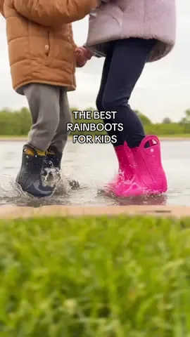 Our Crocs kid rainboots allow us to have these memories! There is something so pure about childhood and jumping in rain puddles 😌. @Crocs #crocs #crocskids #crocsrainboots #crocskidrainboots #toddlercrocs #crocsnewarrivals #toddlershoes #rainbootsfashion #momsoftoddlers 