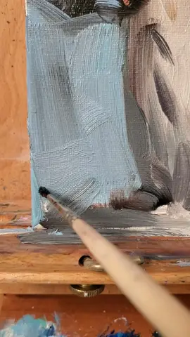 What's your favorite moment when painting?  . . #oilpainting #oiloncanvas #artcollector #artcurator #interiordesigner #modernpainting #signature #collectible #newideas #artistsoftiktok #Impressionism #portraitpainting #beepainting #decor #allaprimapainting 
