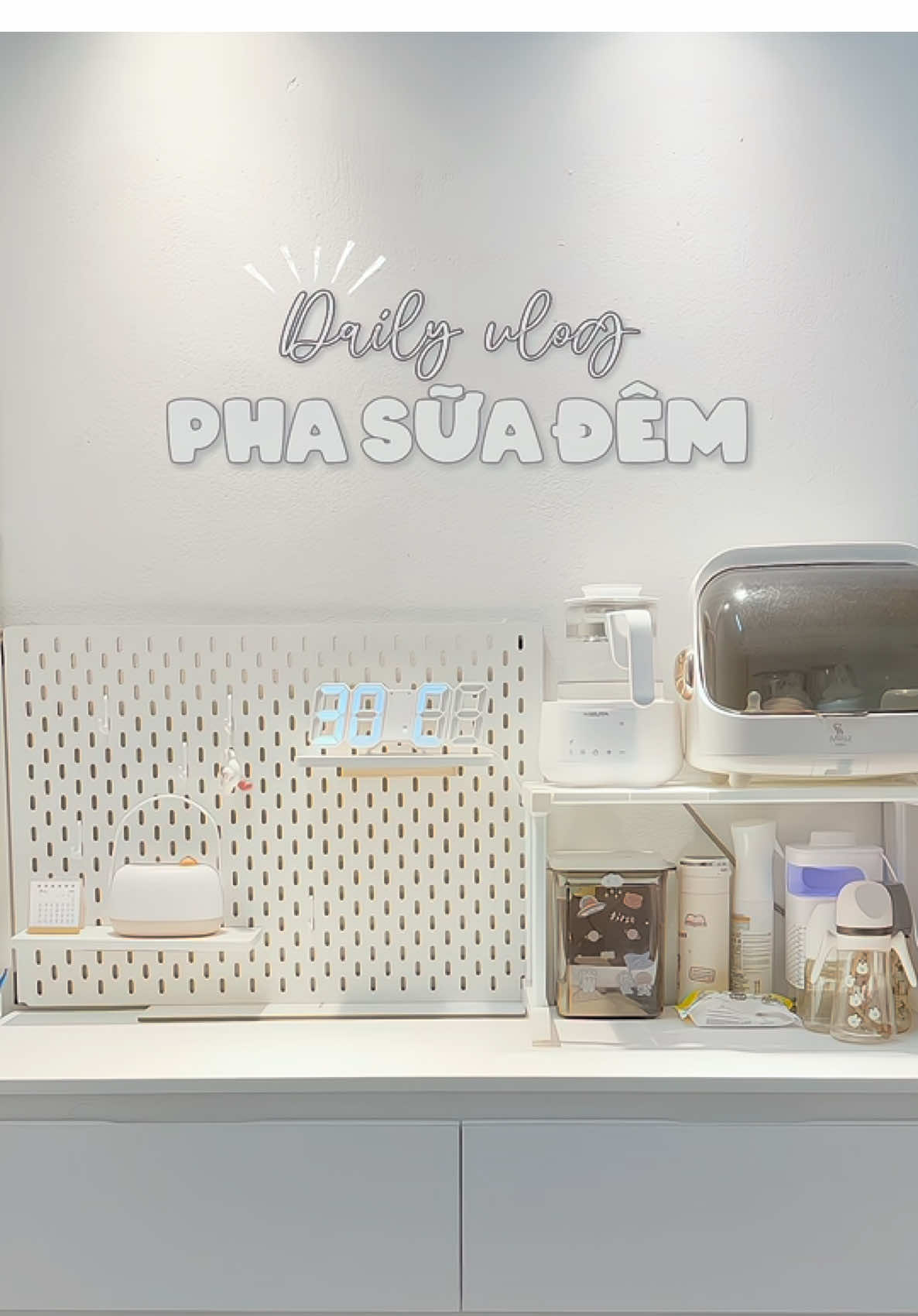 Các đồng sữa ơi….Ngủ thoaiiii nào 🤭🤭 Đồng hồ chạy sai xíu cô chú thông cảm ạ 🥰 #mebimchamcon #mebean #fypシ゚ #trending #xh 