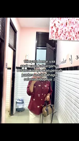 whyy me?? mau cape tapi belum mati 🥹😌 #brokenhome #brokenheart #sadgirl #sadstory #sadvibes 
