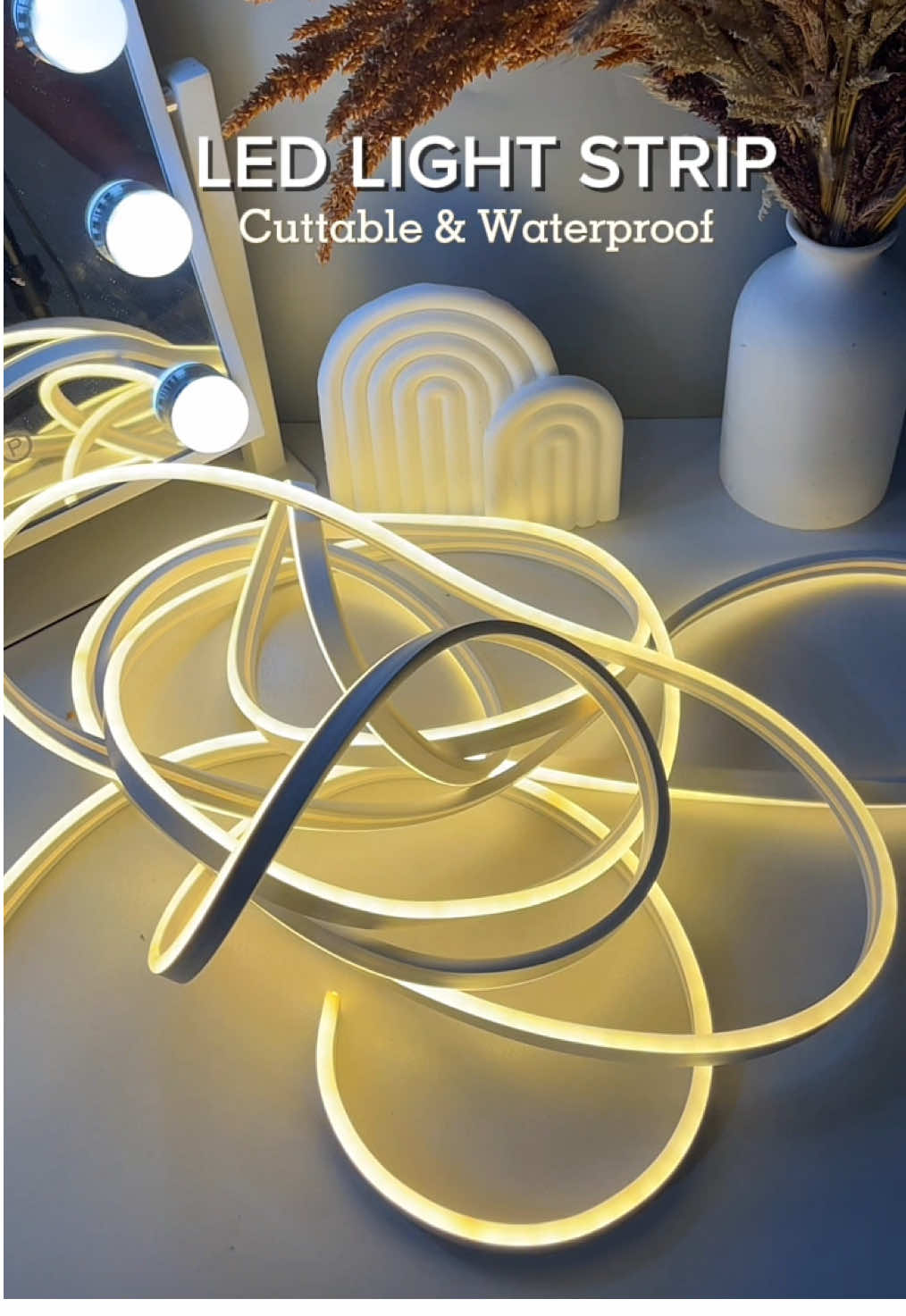 Lakas talaga makasosyal pag my ganito led light strip ang kaganda sa kanya waterproof nadin siya kahit sa labas ng bahay ilagay pwede pwede #ledlightstrip #ledlights #led #homeupgrades #roomdecor 