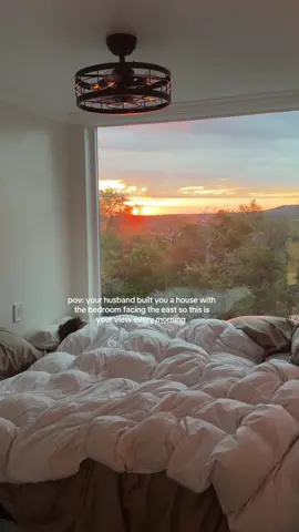 a good morning to say the least #sunriseview #shippingcontainerhouse #containerhome 