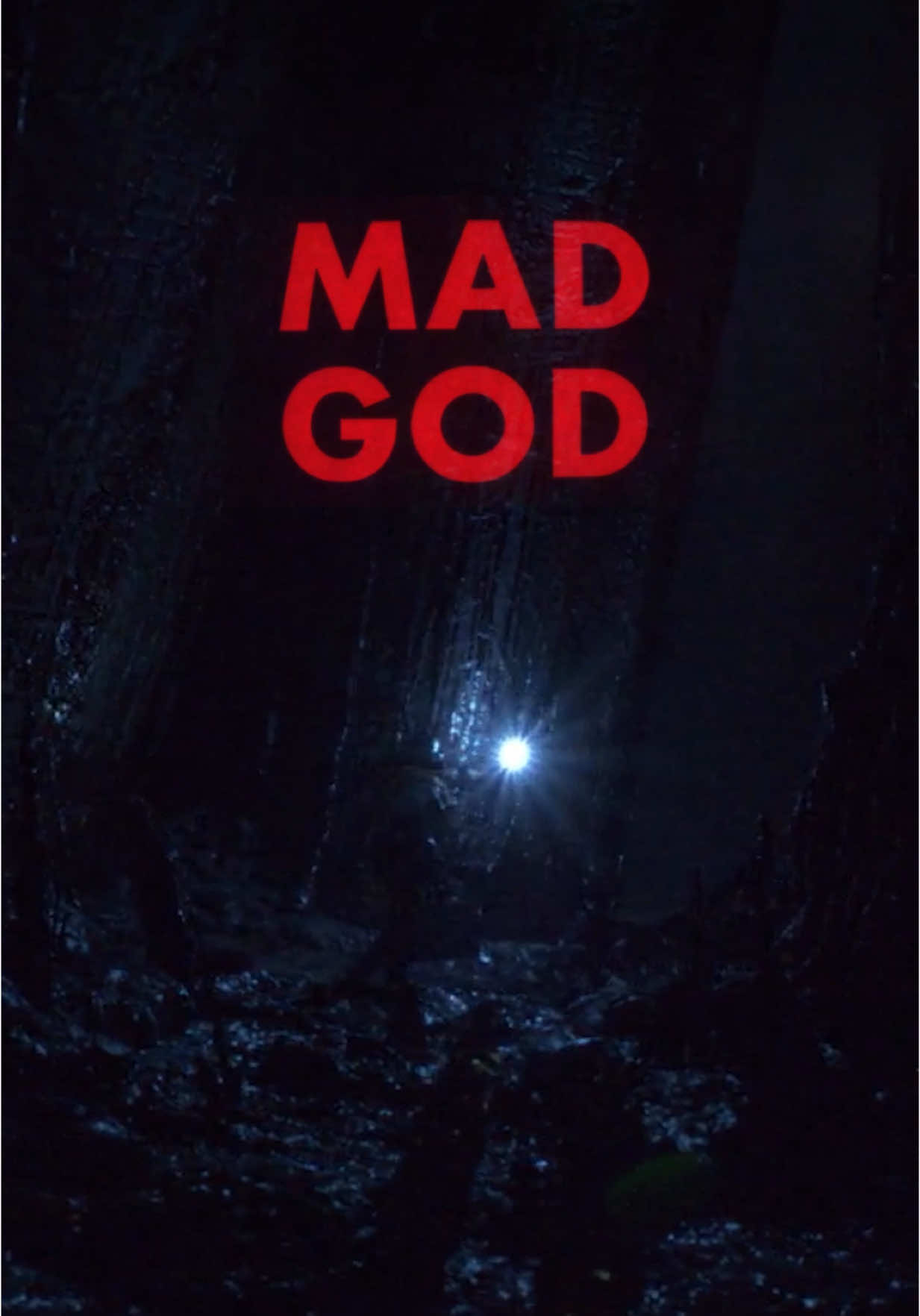 Why did a legendary animator disappear for decades?🤔 Phil Tippet’s “Mad God” is the definition of a passion project, and the final result is staggering 🎬 #cinema #filmtok #whattowatch #underratedmovies #stopmotionanimation #animatedmovies 