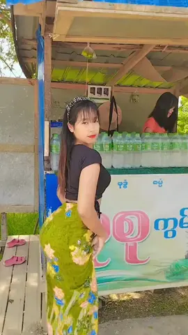 💚#ချစ်စရာကောင်းတာလေးတခုပြမယ်🤭💗 #အတိတ်ကိုအကိတ်နဲ့မေ့လိုက်ပါ👀🥰 #အကိတ်မမများ #ပြည်တွင်းဖြစ်ကိုအားပေးပါ🇲🇲🇲🇲 #ရောက်ချင်တဲ့နေရာရောက်👌 