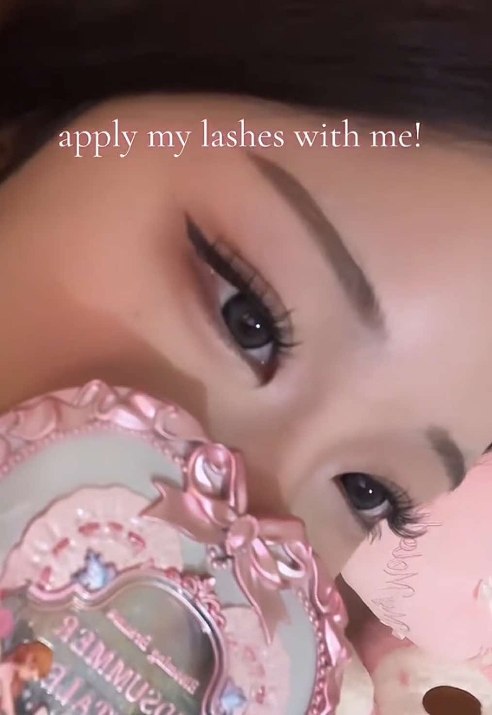 lashes from @Lewkin 💕 use code 