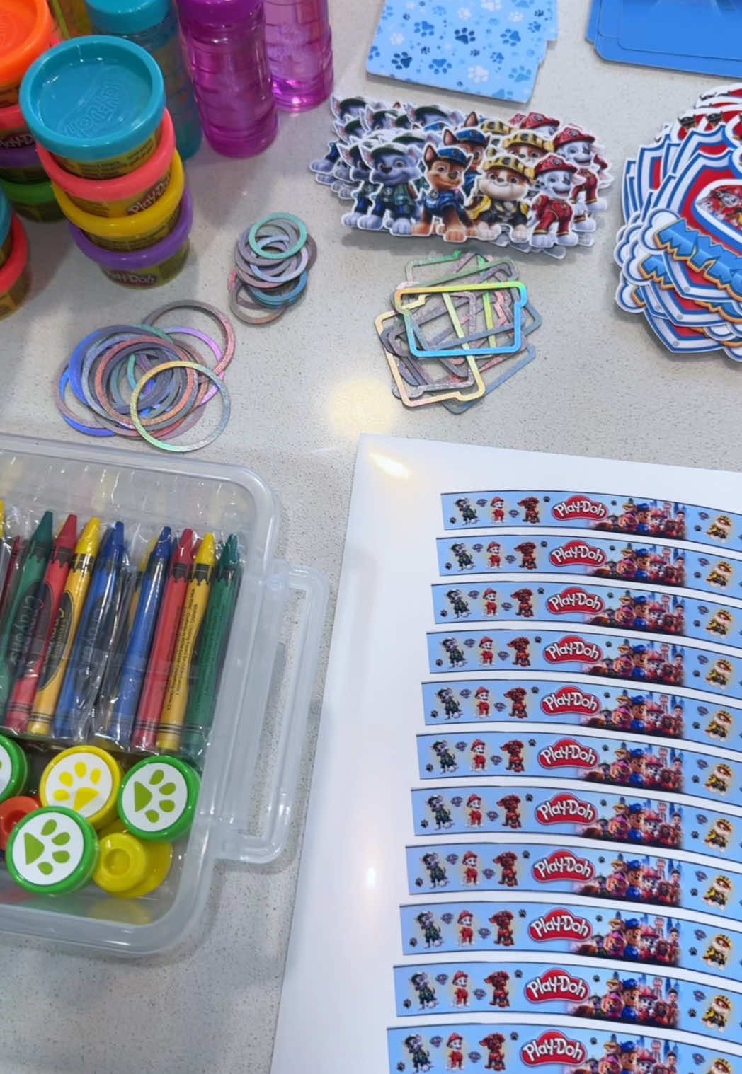 POV: Assembling the perfect activity party favor boxes — cute, fun, and 100% kid-approved! 🐾 #pawpatrol #activityboxes #partyfavors #partyactivities #custom
