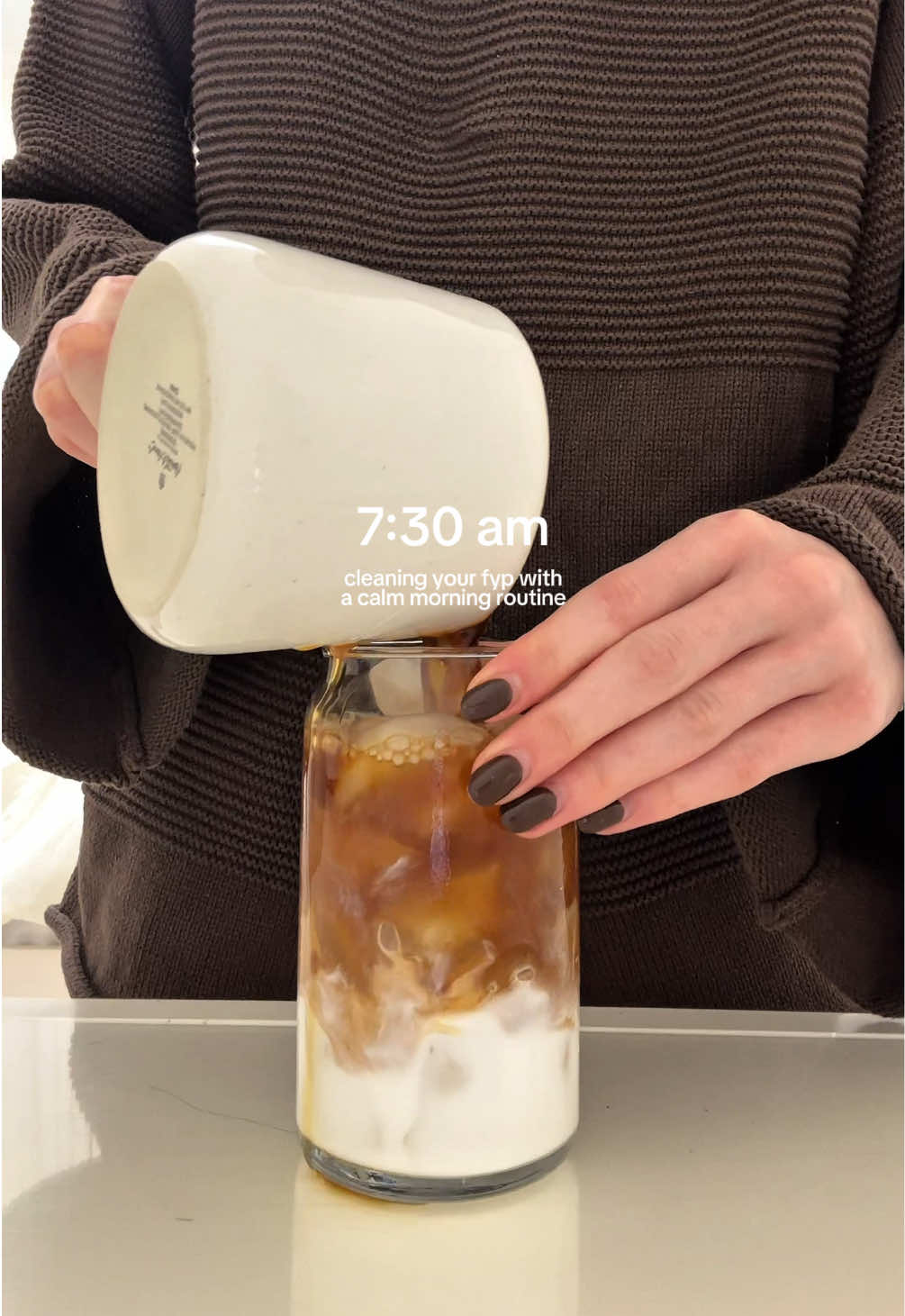 rise + shine we’re halfway through the week! 🥥 #morningroutine #morningvlog #asmrsounds #routine #morning #calmmorning #calming #spendthemorningwithme 