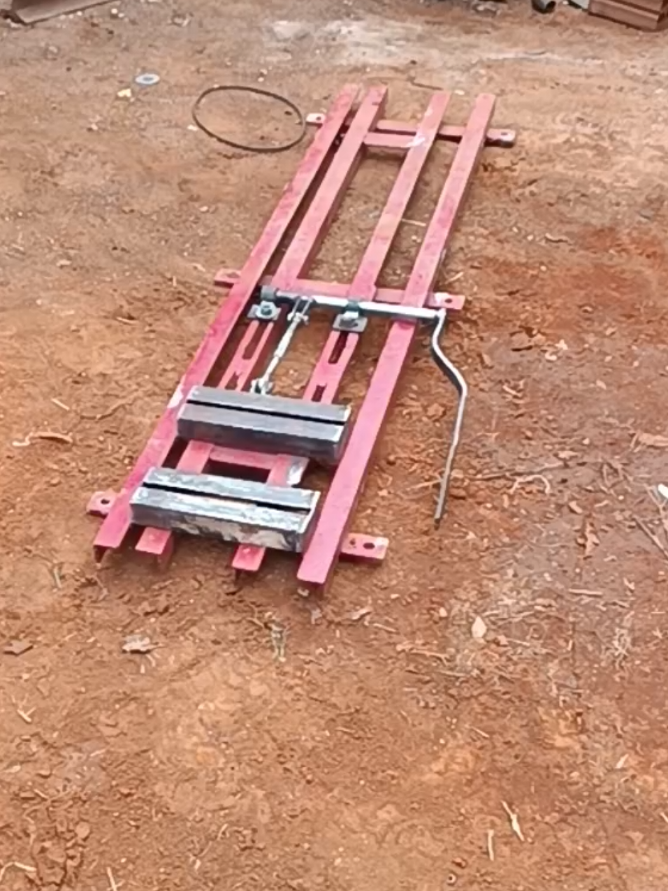 Terminei de fazer a base do motor da forrageira de 2 bocas #metalugica #lfmazim #viral #manutencao #forrageira 