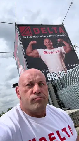Co to za koleś taki wielki? @Delta rusztowania #współpracareklamowa #delta 