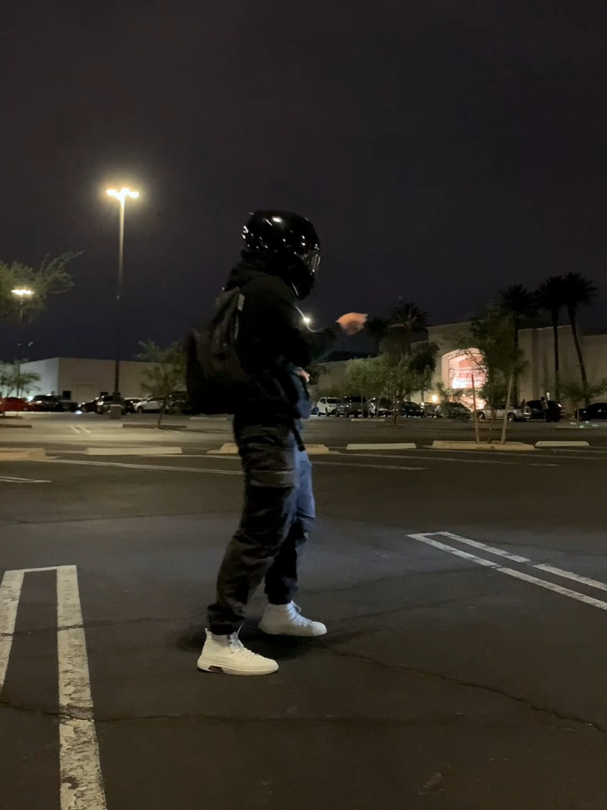 biker runs for his life.  . . #biker #bikes #bikelover #bikeride #bikelife #motorcycle #funny #fyp #views 