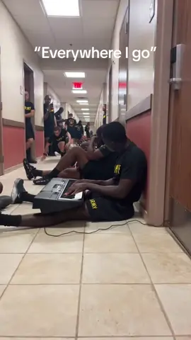 This kid DS must have been crazy #fyp ##nationalguard #USARMY 