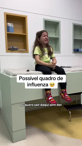 Já estamos em casa. Medicado ele foi de 39° pra 38.1° 🥹 #influenza #gripe #criançadoente #maternidadereal 